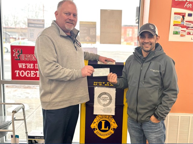 Fulton Lions Club Donates $500 to the Fulton Wrestling Club 