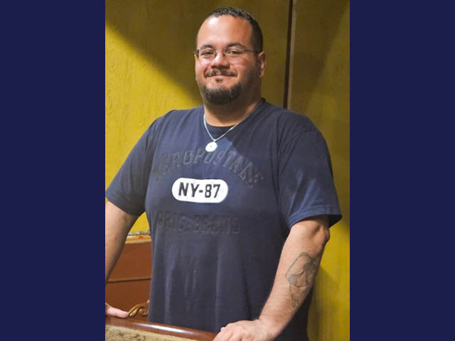 Dr. Alex Velez