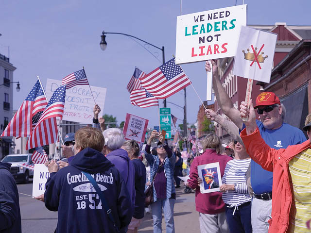 Photo of the 2025 No Kings Rally in Oswego