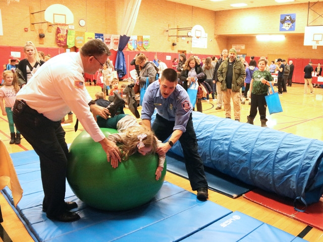Kingsford Park Elementary Hosts Successful Family Wellness Night