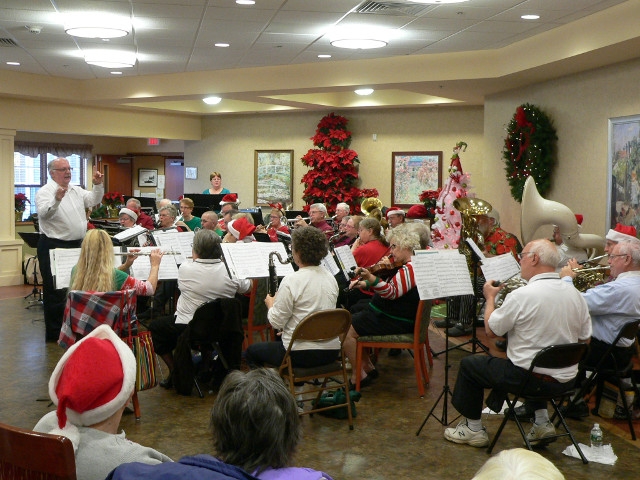 New Horizons Band Fills St. Francis Commons with Seasonal Sounds