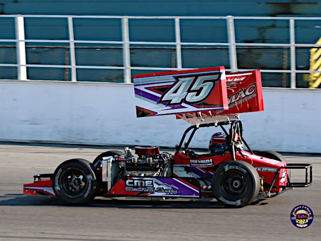 CME Electrical Supply Returns to Top Quality Motorsports in 2022