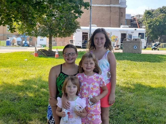 Oswego Bookmobile Receives $10,000 Donation From Novelis