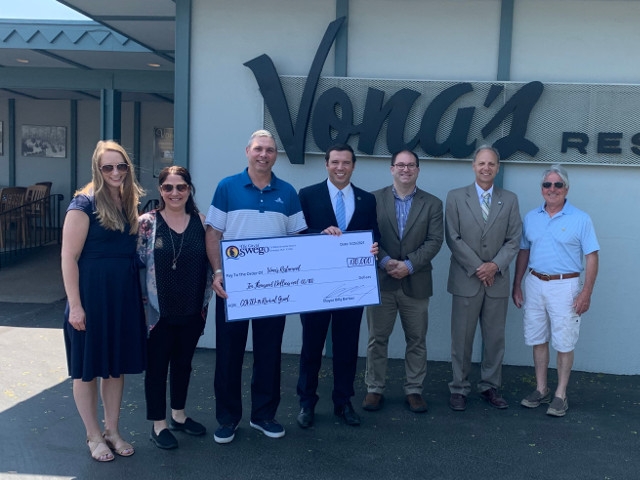 Mayor Barlow Announces $225,000 Awarded in REVIVAL Grants to Local Businesses