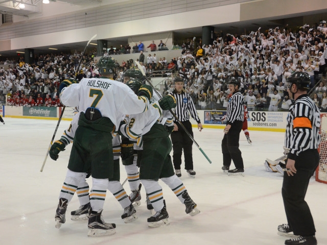 Family and Friends Weekend to Showcase SUNY Oswego Arts, Athletics, Entertainment
