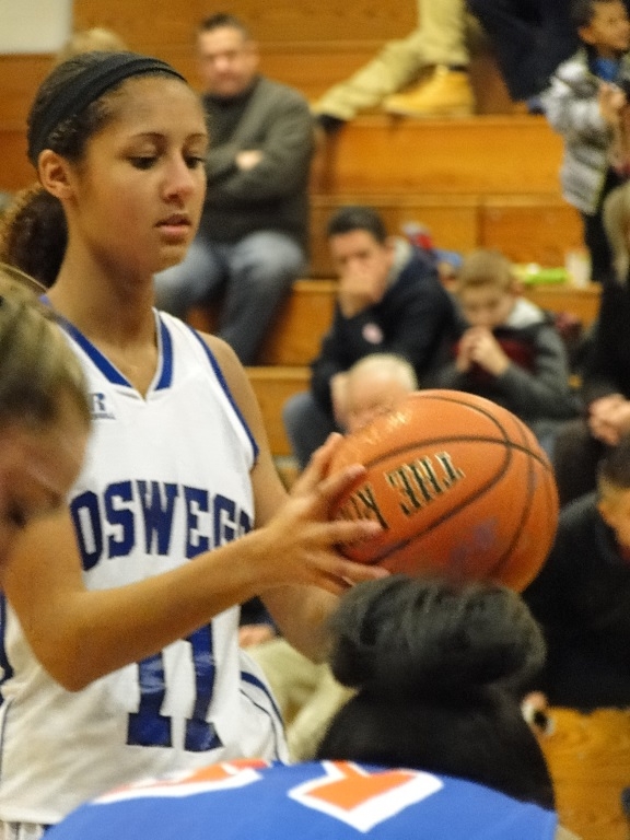 Bucs Sports Wrap Up: Lady Buc Fives Win; Hockey Edged and Volleyball Stuns Foe