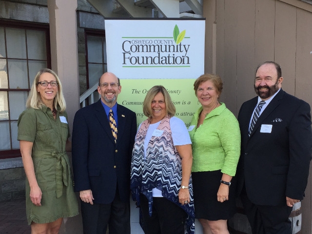 Community Foundation Grant  Aids Discovery Learning Center
