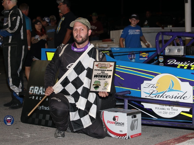Dave Cliff Drives on Late Restart for Third Pathfinder Bank SBS Victory of 2019