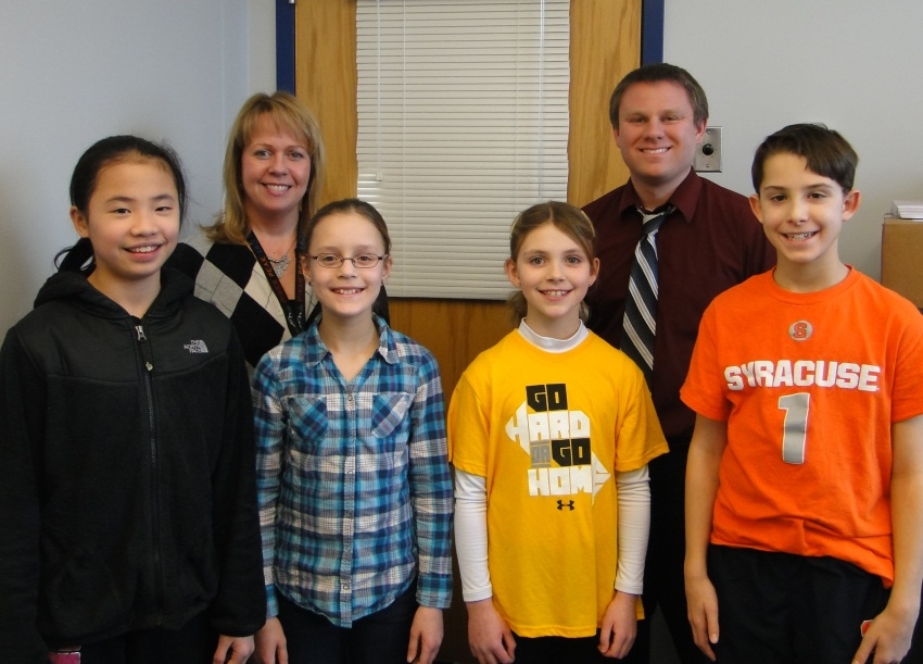 Kingsford spellers advance to regional bee