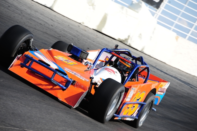 Small Block Super Twin 20's Featured at Speedway