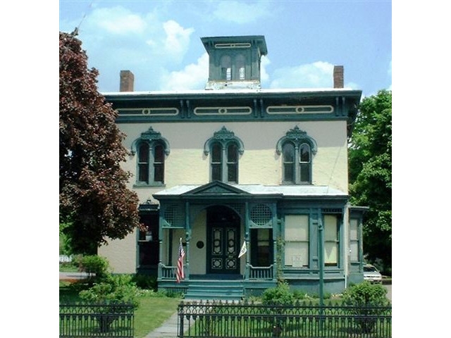 Guided History Tour Features Sites in Fulton, Hannibal, Phoenix