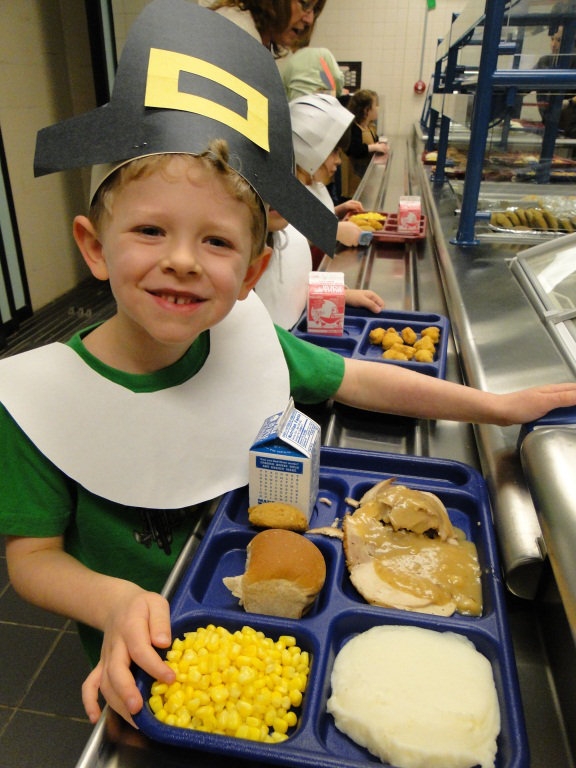 Families celebrate Thanksgiving in schools