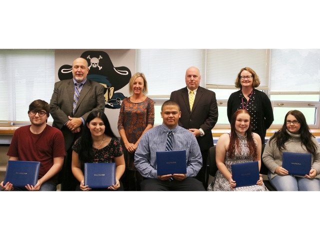 OCSD BOE, Administrators Honor August Graduates