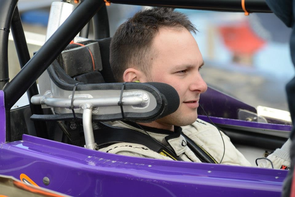 Barnes looks to capitalize on 75-lap Shampine Memorial 