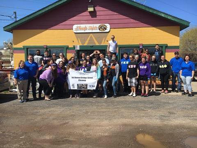 Students Show Initiative In Bridge Street Run Clean-Up Effort