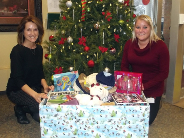 Morningstar Supports 2016 Catholic Charities Toy Drive