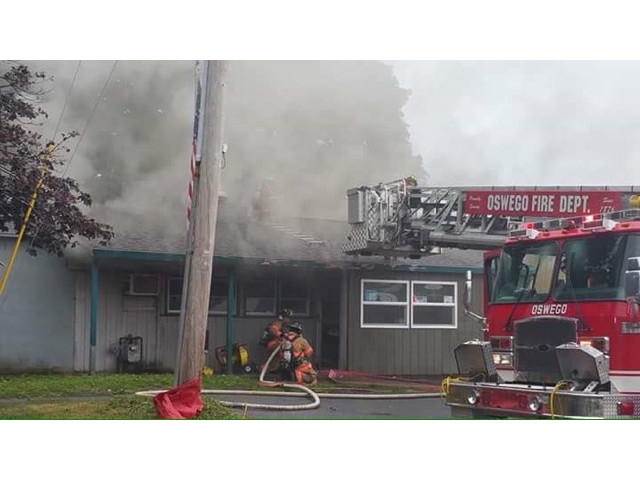 Oswego Fire Department Knocks Down Fire at Wade's Diner