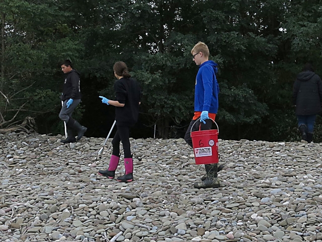 Mexico Students Explore A Day In The Life Of Lake Ontario