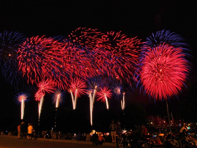 Entergy Nuclear Continues Grucci Harborfest Fireworks Sponsorship