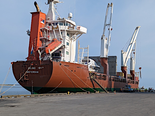 Port of Oswego Unloads Large Machinery Parts For Novelis, Continues to Expand Services