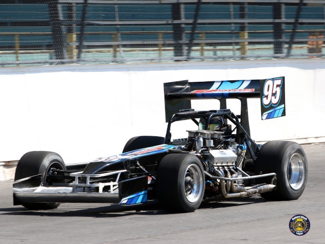 Riverwalk Oswego Teams with Osetek Racing Technologies for Expanded 2023 Supermodified Schedule