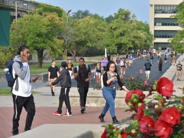 'Diverse, Talented' Class of 2022 Enrolls at SUNY Oswego