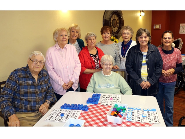 Elks Lodge Ladies Bring Bingo to Morningstar