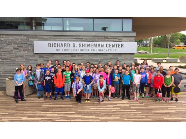 KPS Fifth-Graders Visit SUNY Oswego Shineman Center