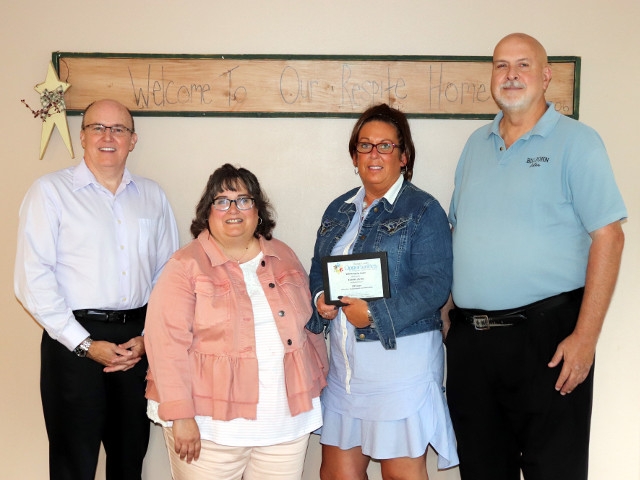 OCO Presents October 2019 25-Year Longevity Award