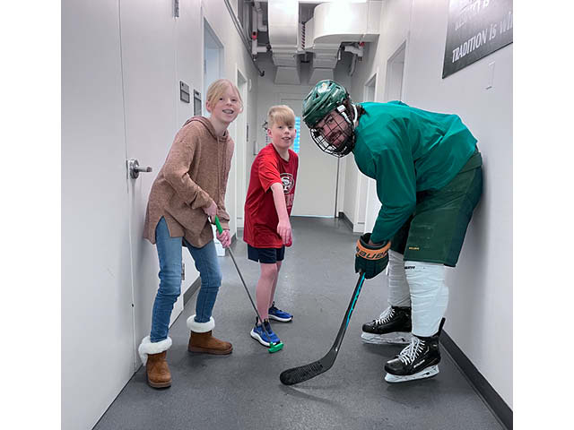 Laker Hockey Players Featured Guests at Mini Golf at the Library