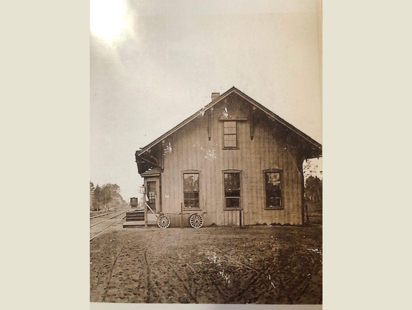 Learn About the History of Cleveland and Glass Factories on May 19