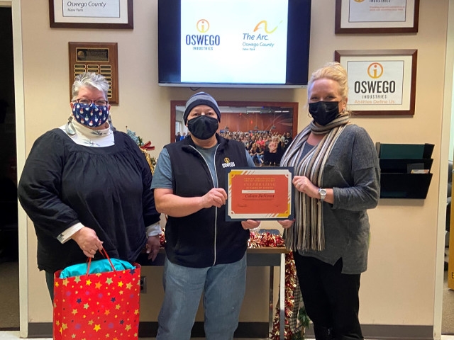 Oswego Industries Celebrates Employee’s 40-Year Milestone