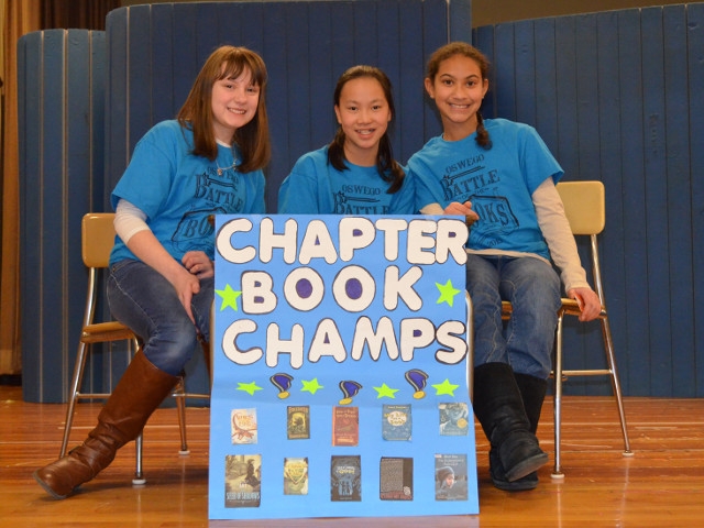 Leighton School Students Participate in Battle of the Books.