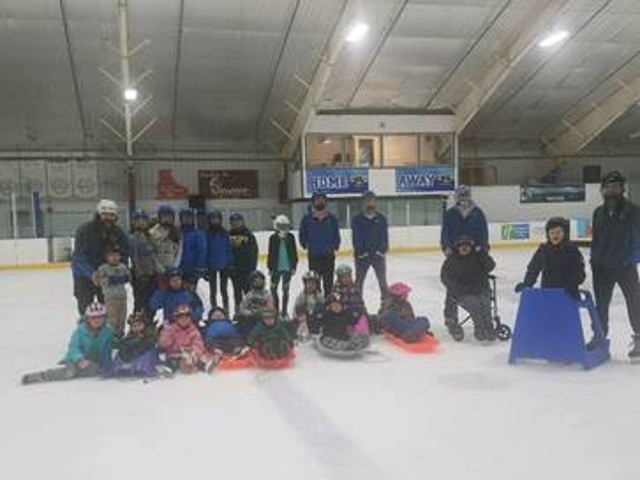 Oswego Minor Hockey Association and Arc of Oswego County to Host Free Skating Event