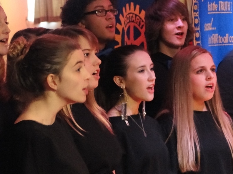 Chamber Singers perform piece in memory of Sandy Hook Victims
