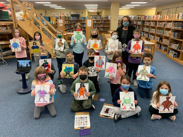 Minetto Elementary School Participates in “Turkey Disguise” Videoconference