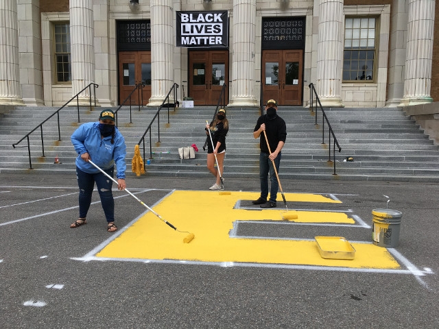 President Stanley Directs Painting of Black Lives Matter in Front of Sheldon Hall