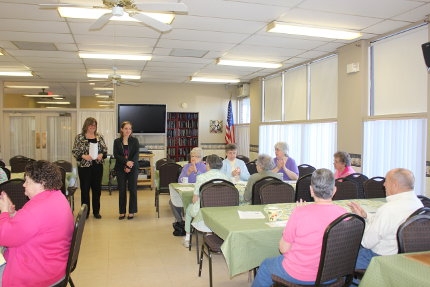 Pen Pal Project to connect seniors in community