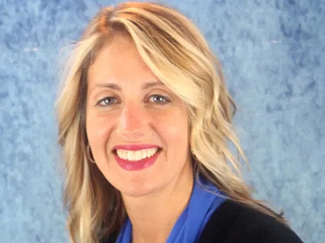 Tricia Peter-Clark To Succeed Dan Dey At ConnextCare