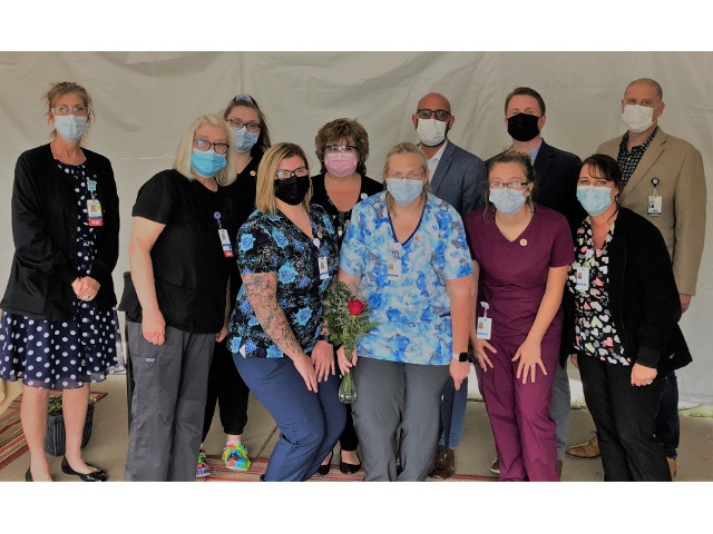 Manor at Seneca Hill Graduates Five CNAs