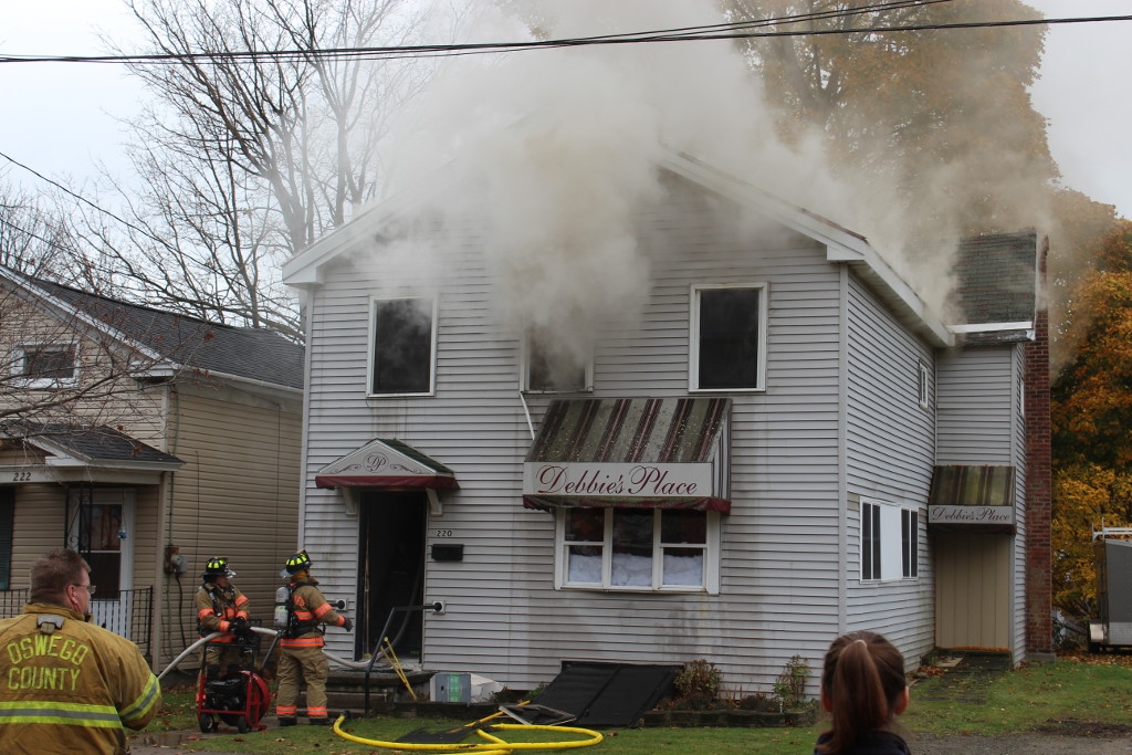 OFD Responds To Structure Fire at 220 West 8th Street