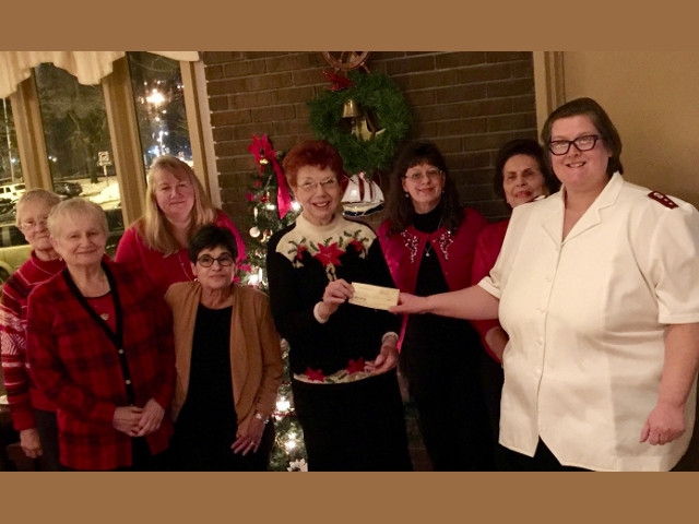 Fulton Rotary Supports 2016 Salvation Army Kettle Campaign