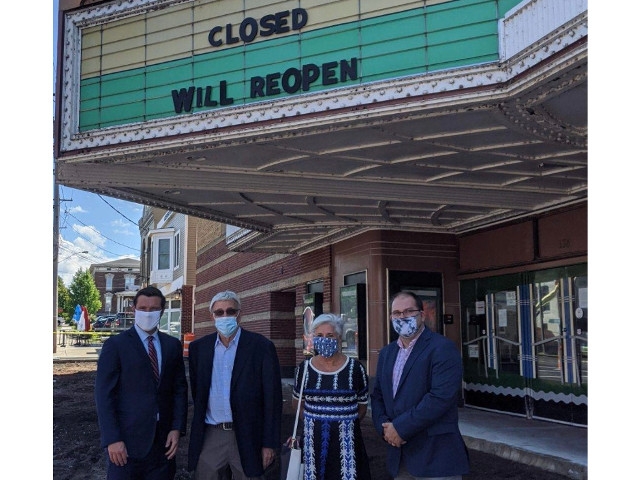 Mayor Barlow Announces $80,000 in Grant Funding to Oswego Cinema 7 Movie Theatre