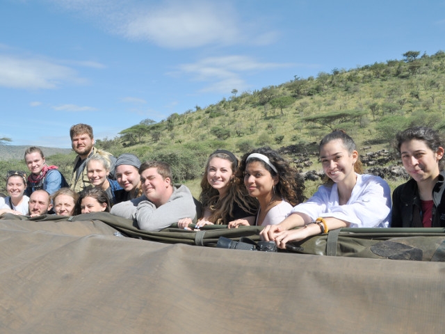 SUNY Oswego Students Learn About Conservation, Biology Traveling Tanzania