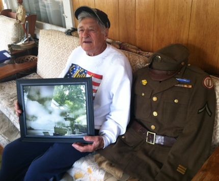 WWII veteran brings the LT-5 tugboat to life