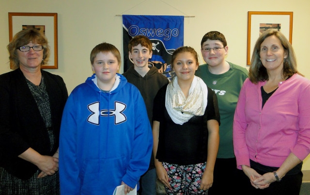 Oswego Middle Spellers Advance to Next Round