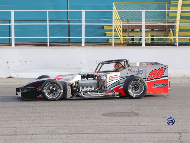 Tyler Thompson Impresses in Oswego Speedway Supermodified Debut