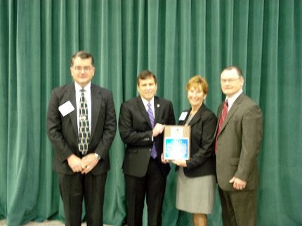 Pathfinder Bank receives Ally Award at OOC Annual Meeting