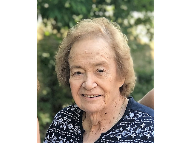 Maxine E. Holland – November 17, 2019