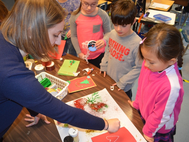 Fitzhugh Park Elementary School Sends Holiday Wishes